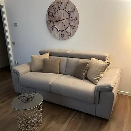 Vincenzo's Apartment *